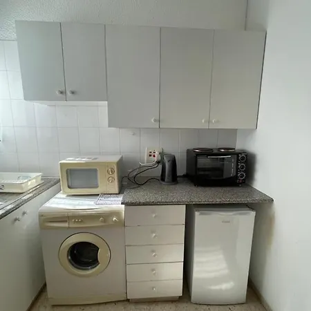Dream Studio270m From The Apartment *