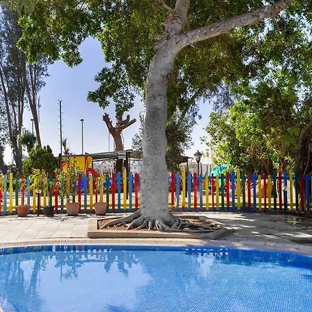 Dream Studio270m From The Apartman Paphos